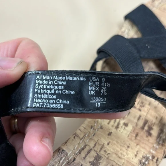 Black wedge heels - Picture 7 of 8